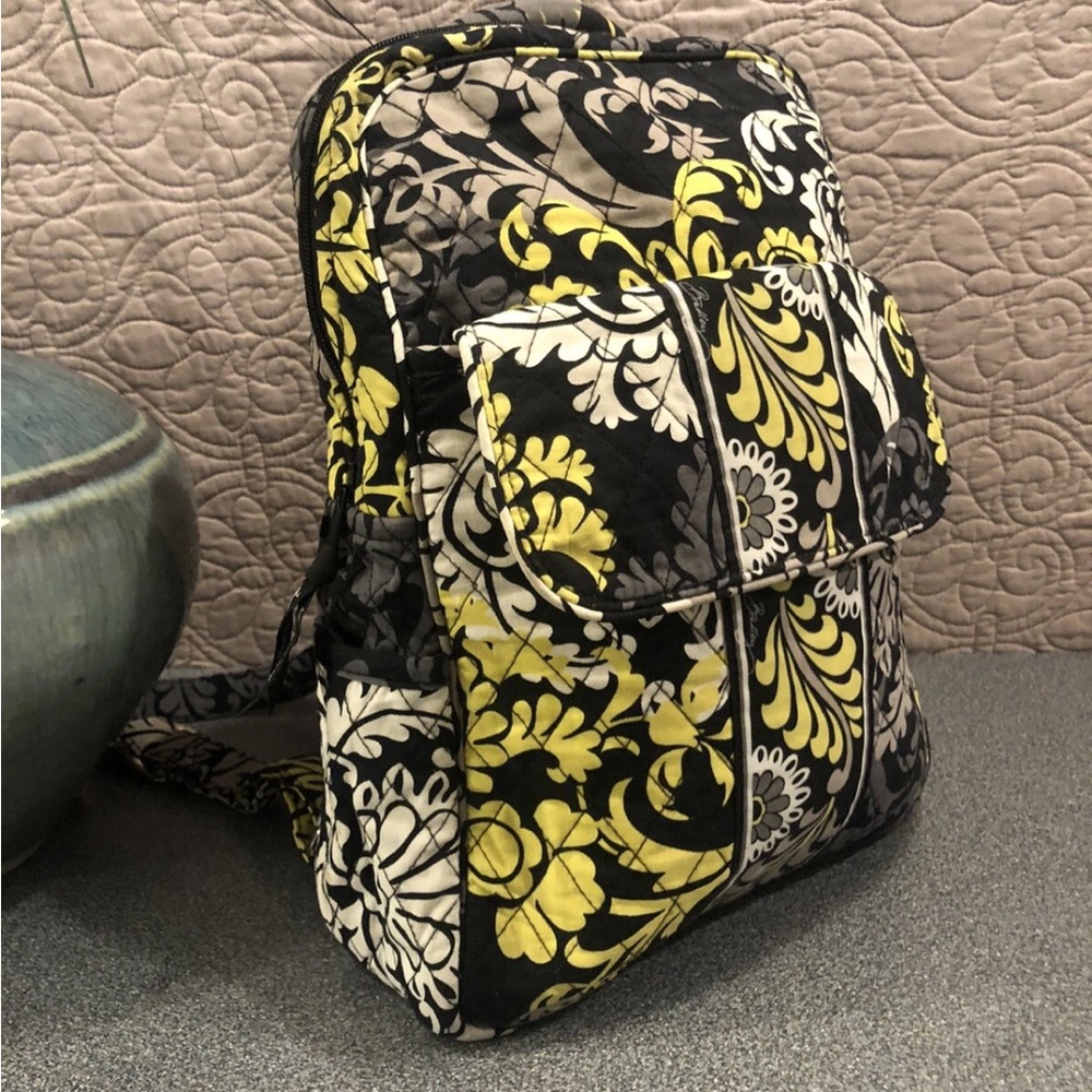 Vera Bradley Backpack Sm Quilted Cotton Zip Yellow Floral “Baroque” 2010 12x9x4 - Picture 2 of 15